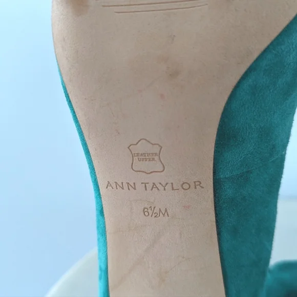 Ann Taylor Mila Jade Green Suede Pumps - Picture 6 of 11